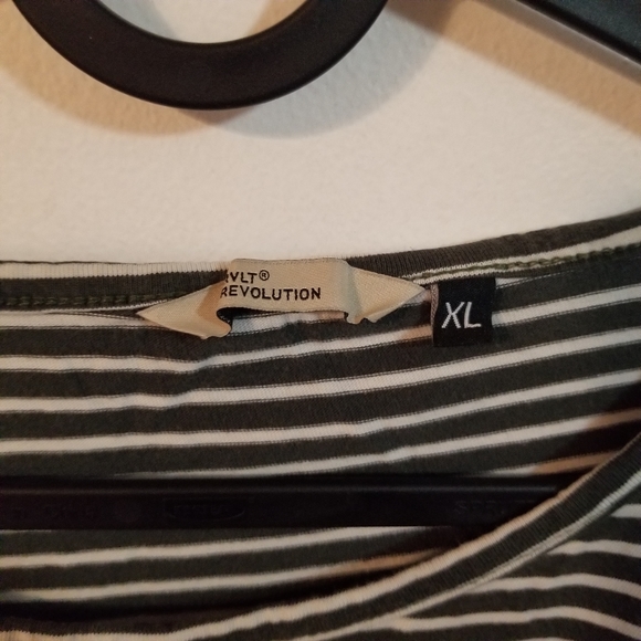 3/$25! RVLT Revolution Crop Cut Striped Tee - Picture 2 of 6